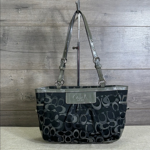 Coach F13762 Olive and Black Signature Gallery Canvas Shoulder Bag Tote - Picture 1 of 10